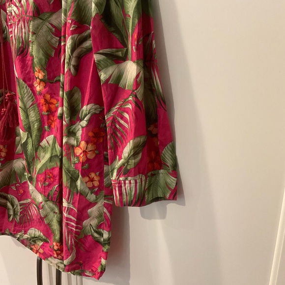 Tommy Bahama Beau Jardin Silk Blend Tassel Blouse Sz XS - Picture 6 of 11